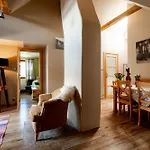 Nad Potokiem Sauna, Jacuzzi, Apartment *
