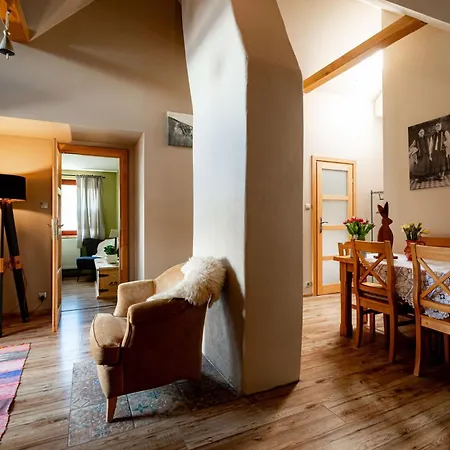 Nad Potokiem Sauna, Jacuzzi, Daire *